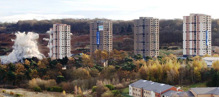 Mitchellhill Residential Tower Blocks, Glasgow - first tower block blow down