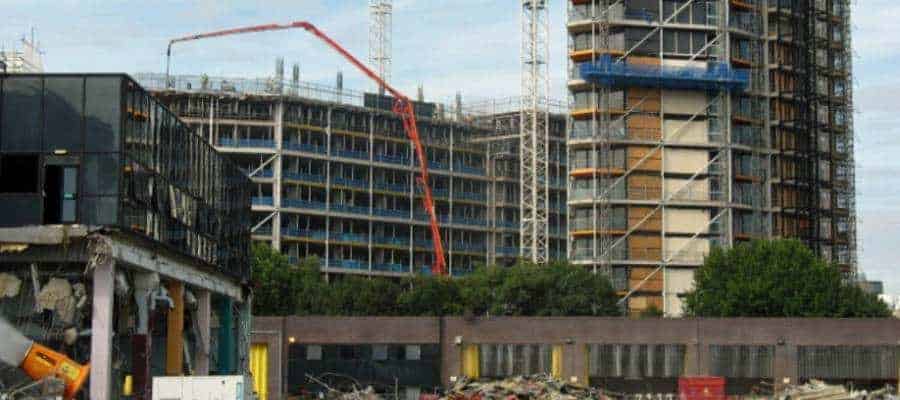 Royal Mail, Nine Elms Lane, London SW8 - view of long reach excavator in use